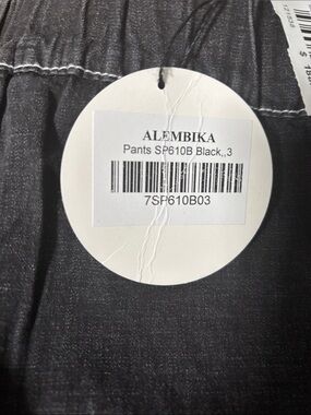Alembika Women's  Black Elastic-Waist Pants
